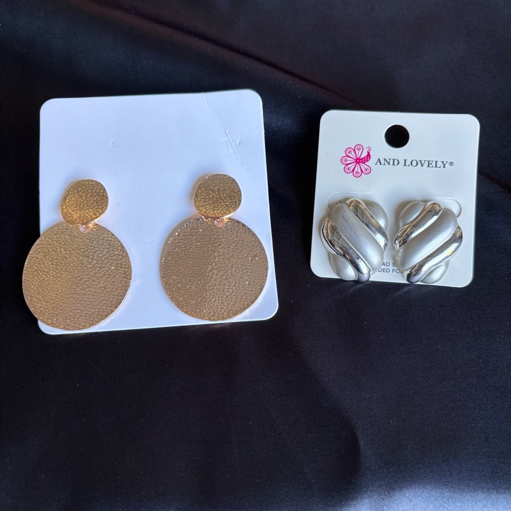 NWT Earring Bundle - 1 Gold Toned, 1 Silver Toned